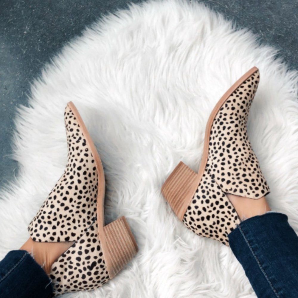 Dolce Vita Sonni Booties Cow Hide Animal Print Leopard Fall Shoes Chic Stylish - Picture 1 of 10